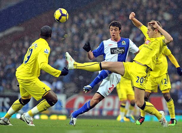 2日的世俱 2日的世俱